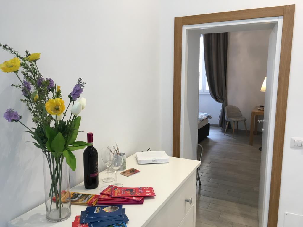Suite Luisa Roma Εξωτερικό φωτογραφία